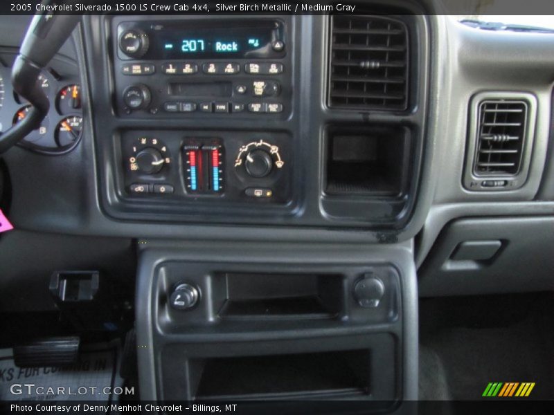 Silver Birch Metallic / Medium Gray 2005 Chevrolet Silverado 1500 LS Crew Cab 4x4