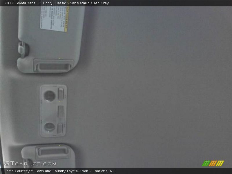 Classic Silver Metallic / Ash Gray 2012 Toyota Yaris L 5 Door