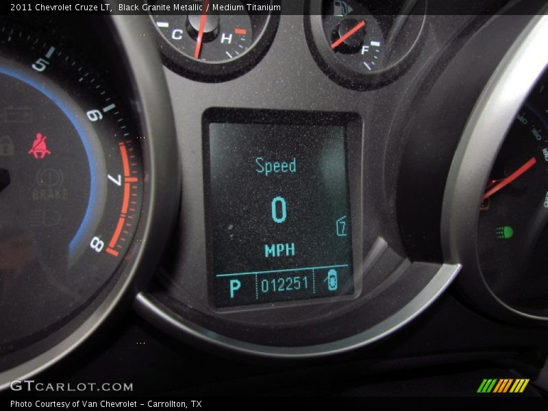 Black Granite Metallic / Medium Titanium 2011 Chevrolet Cruze LT