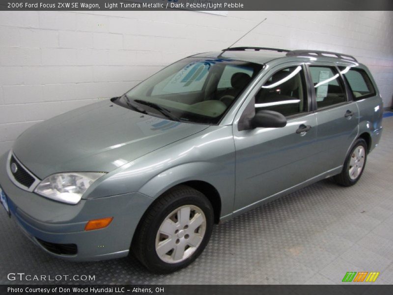 Light Tundra Metallic / Dark Pebble/Light Pebble 2006 Ford Focus ZXW SE Wagon