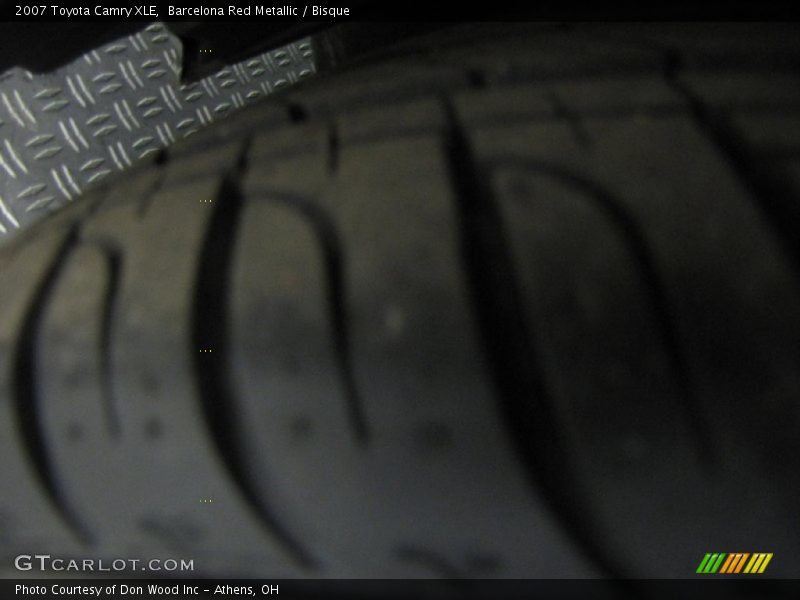 Barcelona Red Metallic / Bisque 2007 Toyota Camry XLE