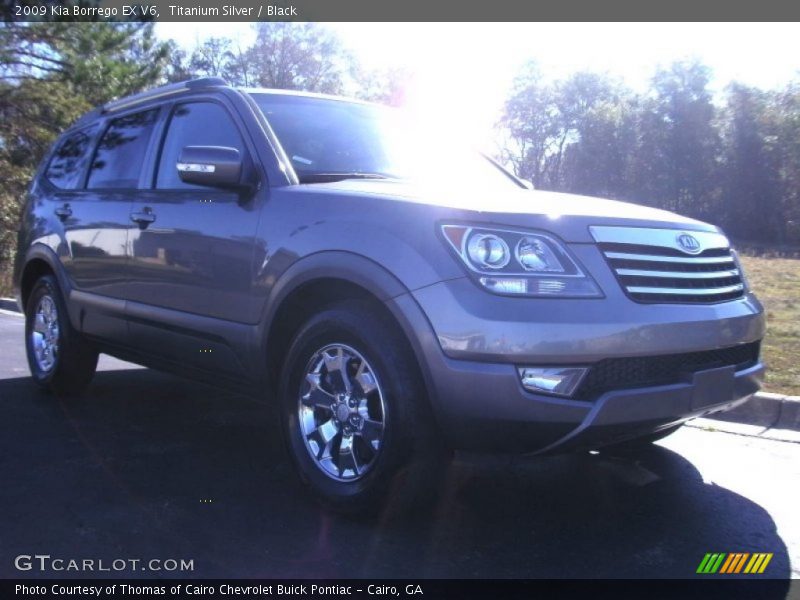 Titanium Silver / Black 2009 Kia Borrego EX V6