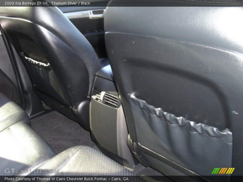 Titanium Silver / Black 2009 Kia Borrego EX V6