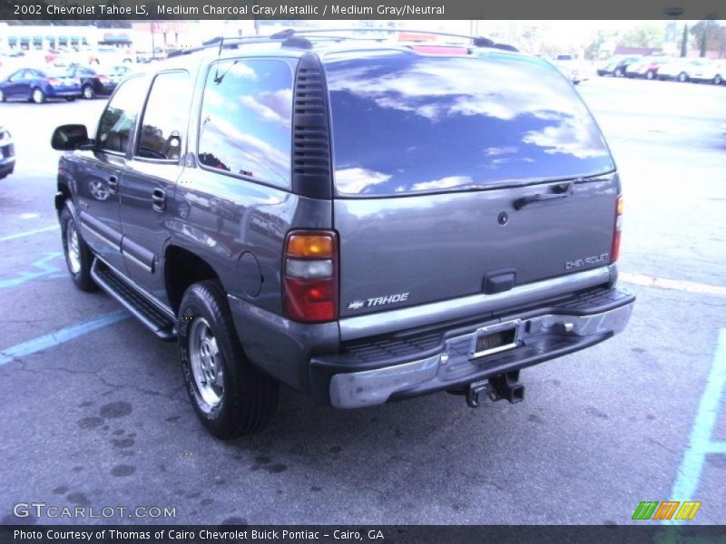 Medium Charcoal Gray Metallic / Medium Gray/Neutral 2002 Chevrolet Tahoe LS