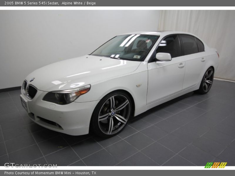 Alpine White / Beige 2005 BMW 5 Series 545i Sedan