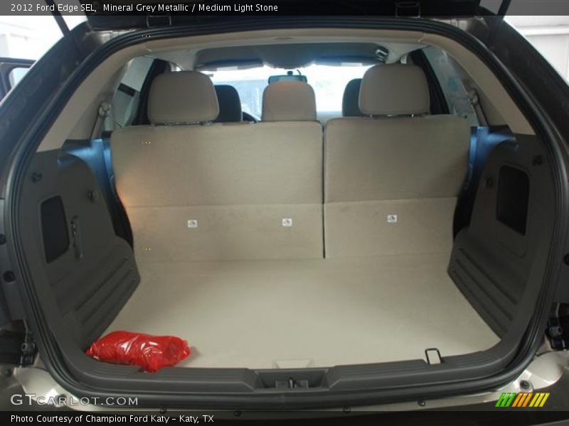  2012 Edge SEL Trunk