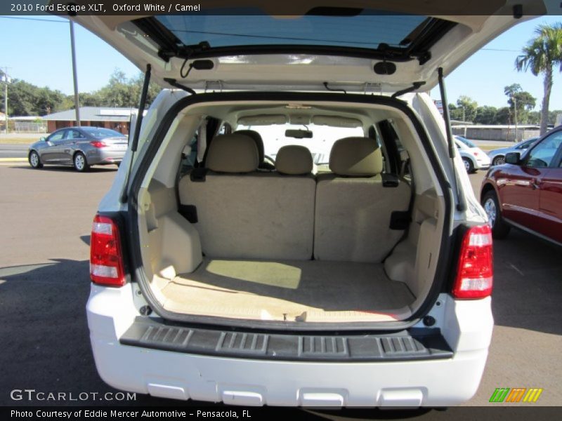 Oxford White / Camel 2010 Ford Escape XLT
