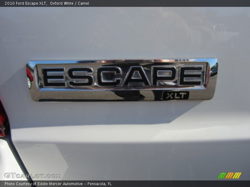 Oxford White / Camel 2010 Ford Escape XLT