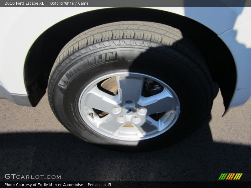 Oxford White / Camel 2010 Ford Escape XLT