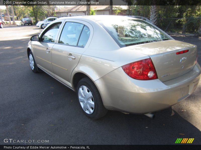 Sandstone Metallic / Neutral Beige 2005 Chevrolet Cobalt Sedan