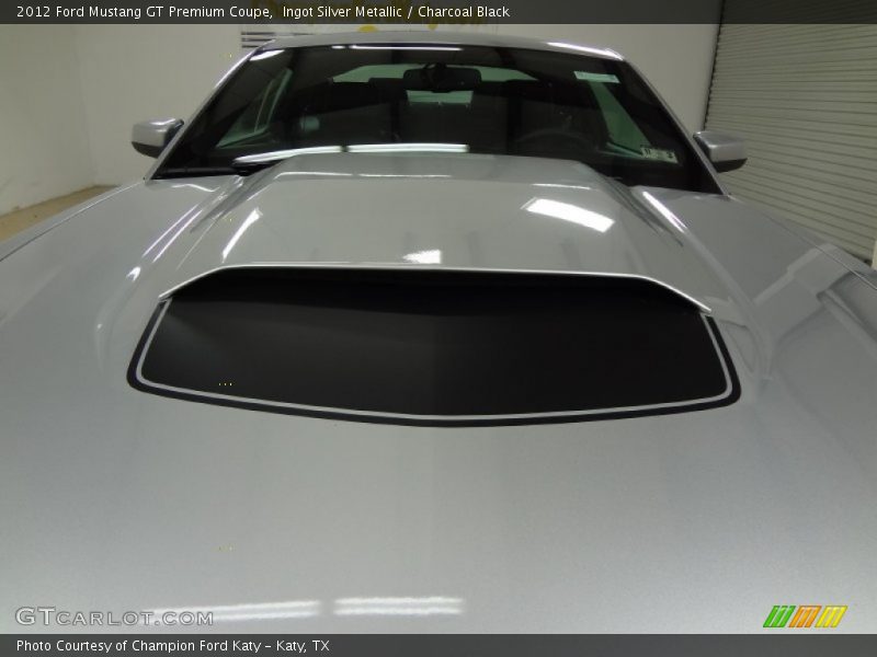 Ingot Silver Metallic / Charcoal Black 2012 Ford Mustang GT Premium Coupe
