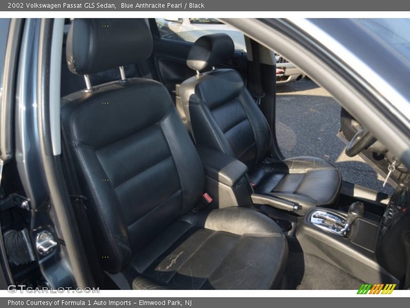 Blue Anthracite Pearl / Black 2002 Volkswagen Passat GLS Sedan
