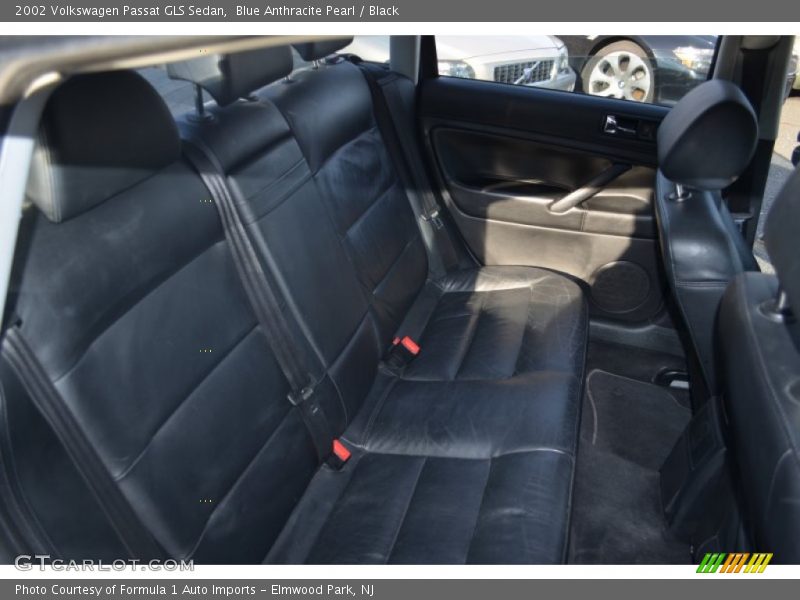 Blue Anthracite Pearl / Black 2002 Volkswagen Passat GLS Sedan