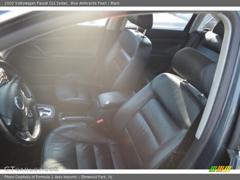Blue Anthracite Pearl / Black 2002 Volkswagen Passat GLS Sedan