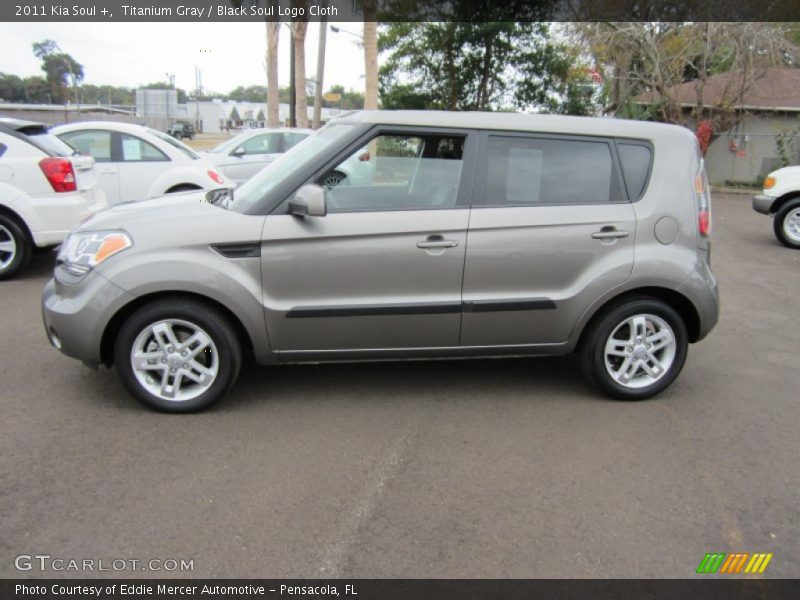 Titanium Gray / Black Soul Logo Cloth 2011 Kia Soul +