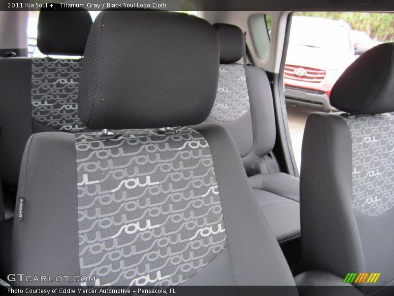 Titanium Gray / Black Soul Logo Cloth 2011 Kia Soul +