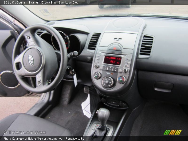 Titanium Gray / Black Soul Logo Cloth 2011 Kia Soul +