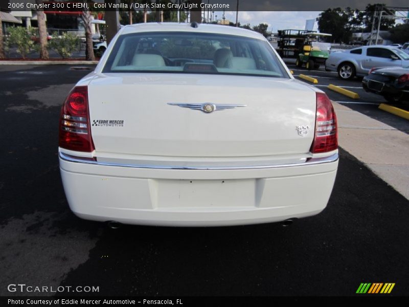 Cool Vanilla / Dark Slate Gray/Light Graystone 2006 Chrysler 300 C HEMI