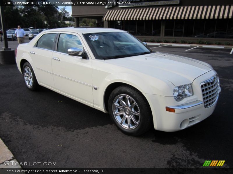 Cool Vanilla / Dark Slate Gray/Light Graystone 2006 Chrysler 300 C HEMI