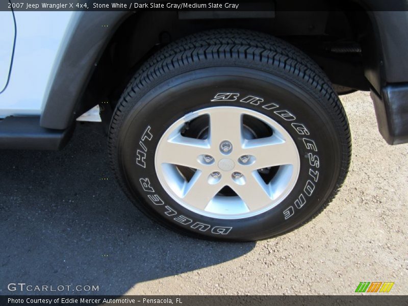 Stone White / Dark Slate Gray/Medium Slate Gray 2007 Jeep Wrangler X 4x4