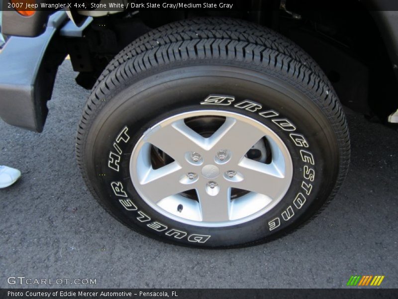 Stone White / Dark Slate Gray/Medium Slate Gray 2007 Jeep Wrangler X 4x4