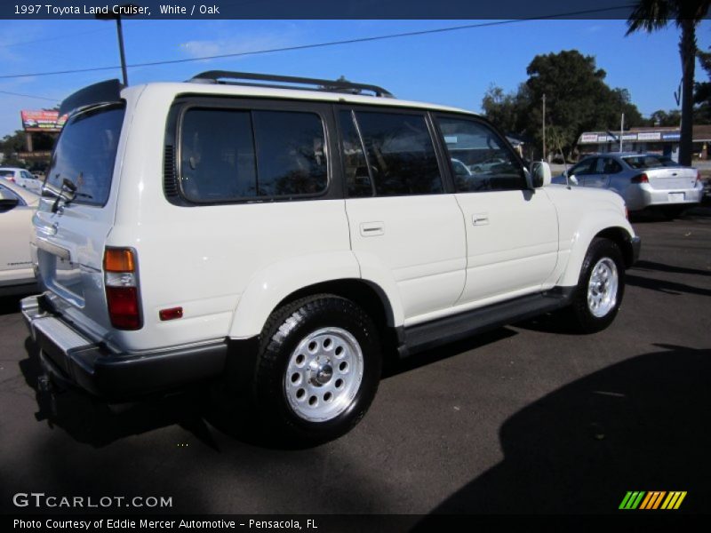 White / Oak 1997 Toyota Land Cruiser