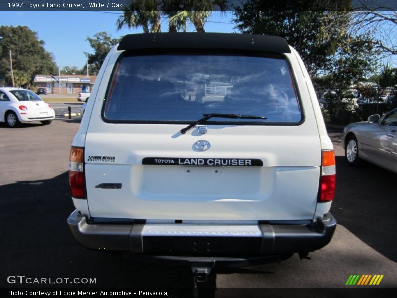 White / Oak 1997 Toyota Land Cruiser
