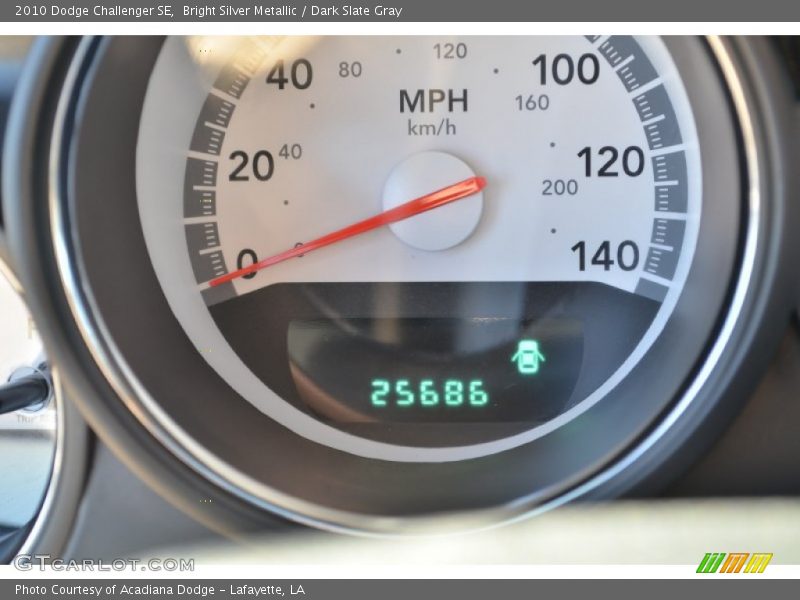 Bright Silver Metallic / Dark Slate Gray 2010 Dodge Challenger SE