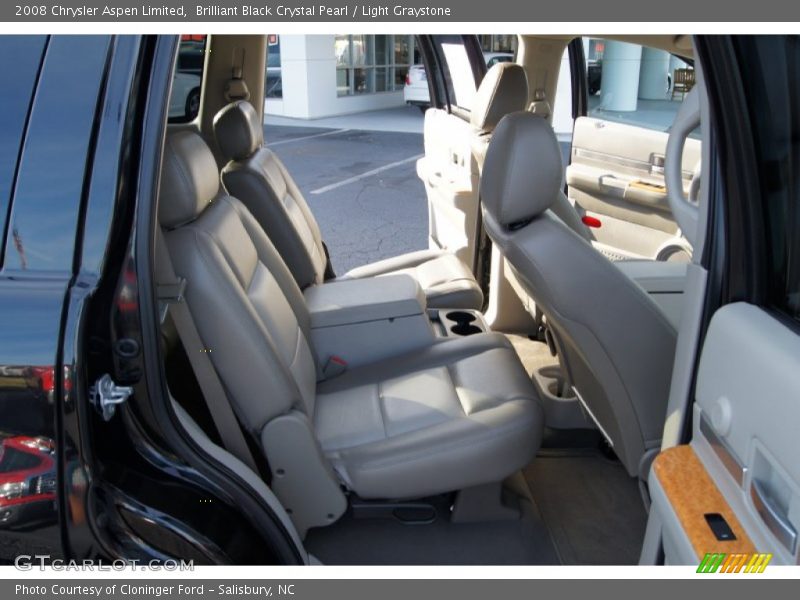 Brilliant Black Crystal Pearl / Light Graystone 2008 Chrysler Aspen Limited