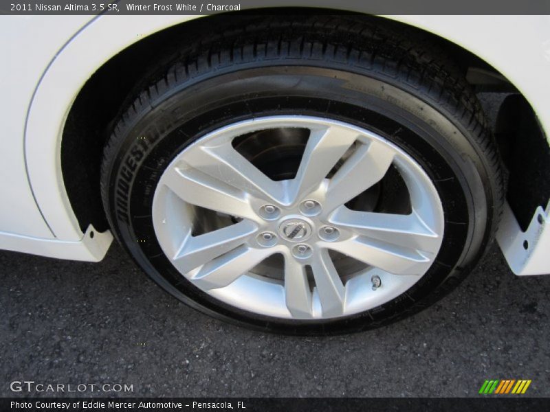 Winter Frost White / Charcoal 2011 Nissan Altima 3.5 SR