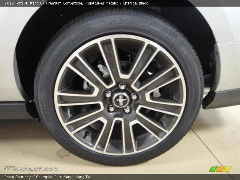  2012 Mustang GT Premium Convertible Wheel