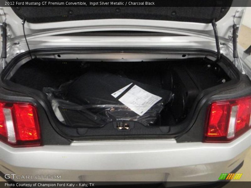  2012 Mustang GT Premium Convertible Trunk