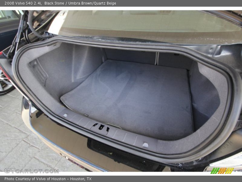 Black Stone / Umbra Brown/Quartz Beige 2008 Volvo S40 2.4i