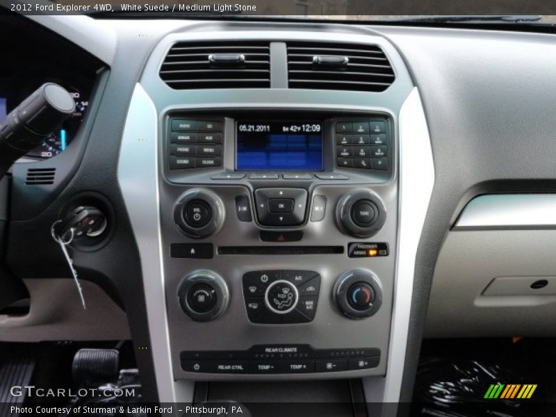 Controls of 2012 Explorer 4WD