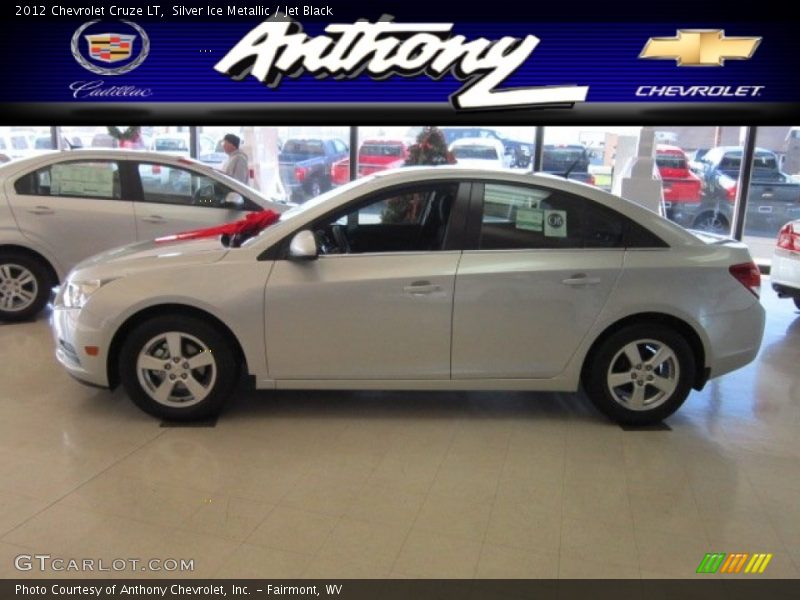 Silver Ice Metallic / Jet Black 2012 Chevrolet Cruze LT