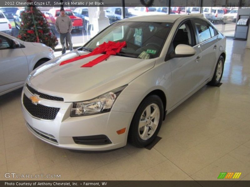 Silver Ice Metallic / Jet Black 2012 Chevrolet Cruze LT