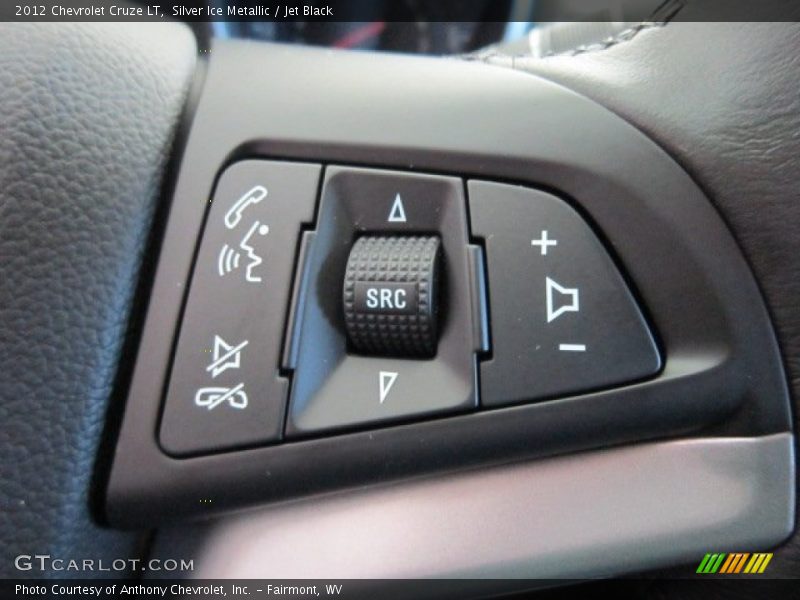 Silver Ice Metallic / Jet Black 2012 Chevrolet Cruze LT