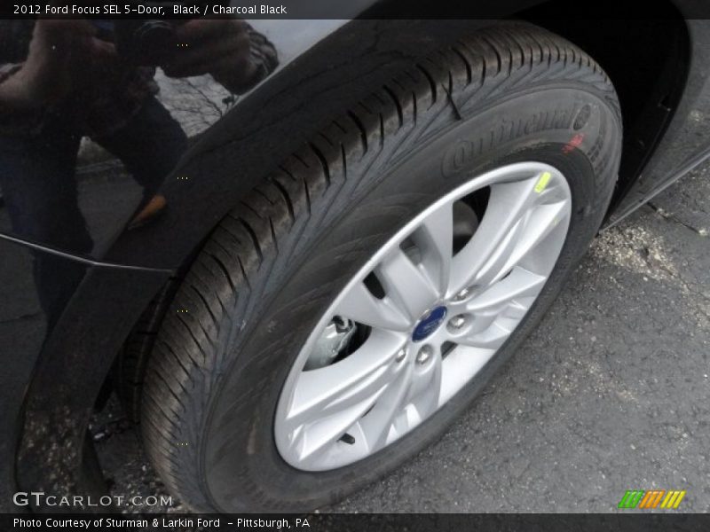 Black / Charcoal Black 2012 Ford Focus SEL 5-Door