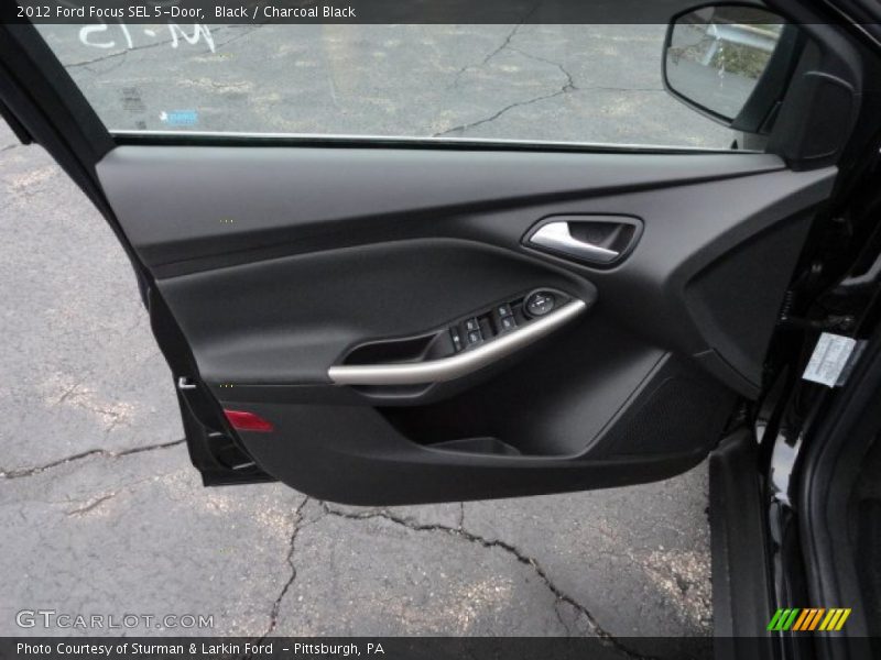 Black / Charcoal Black 2012 Ford Focus SEL 5-Door