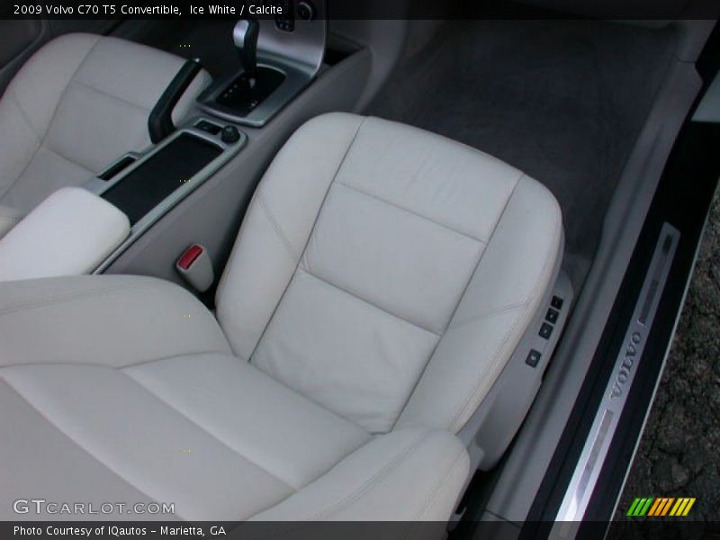 Ice White / Calcite 2009 Volvo C70 T5 Convertible