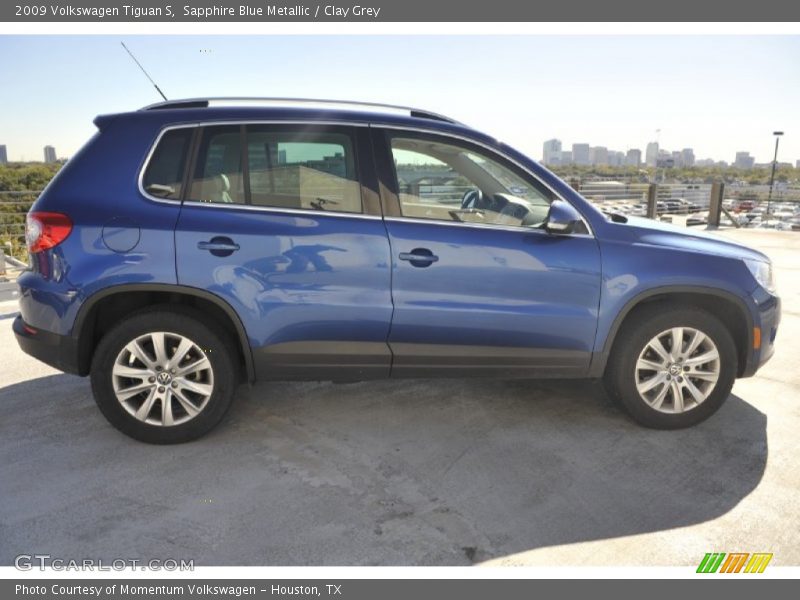 Sapphire Blue Metallic / Clay Grey 2009 Volkswagen Tiguan S