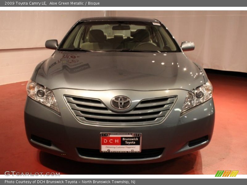 Aloe Green Metallic / Bisque 2009 Toyota Camry LE
