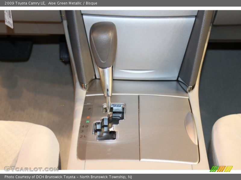 Aloe Green Metallic / Bisque 2009 Toyota Camry LE