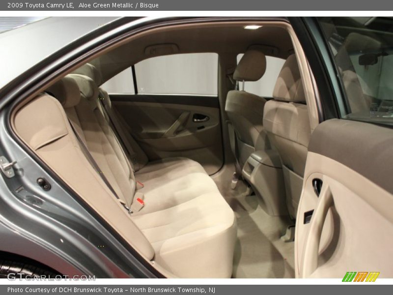 Aloe Green Metallic / Bisque 2009 Toyota Camry LE