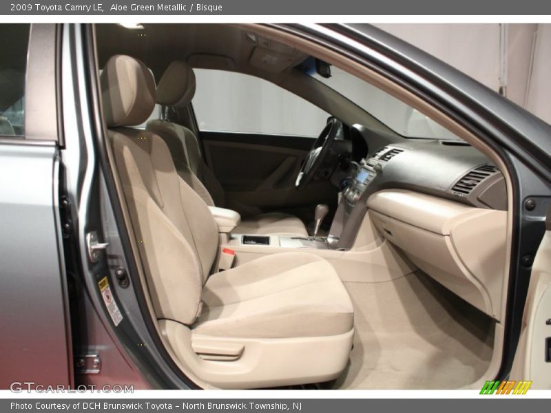 Aloe Green Metallic / Bisque 2009 Toyota Camry LE