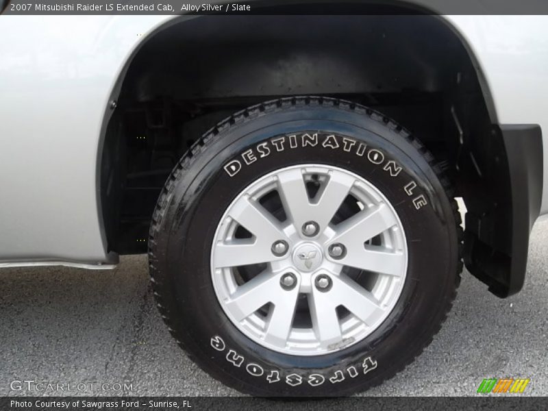 Alloy Silver / Slate 2007 Mitsubishi Raider LS Extended Cab