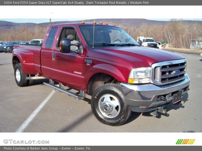 Front 3/4 View of 2004 F350 Super Duty XLT SuperCab 4x4 Dually