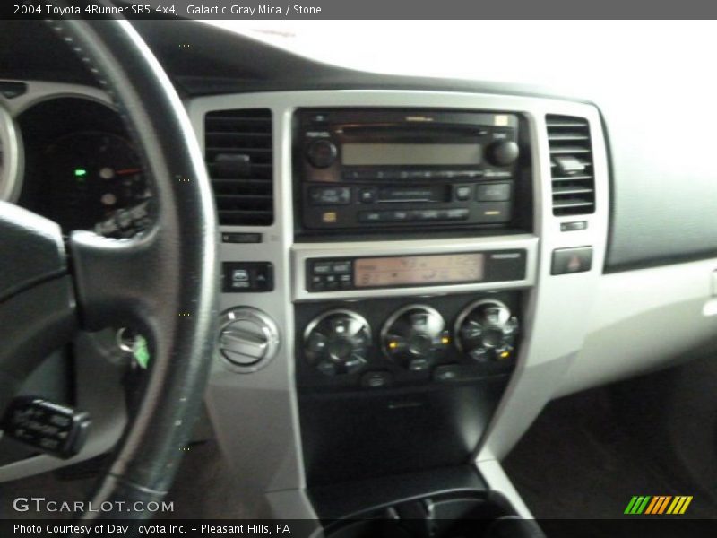 Galactic Gray Mica / Stone 2004 Toyota 4Runner SR5 4x4