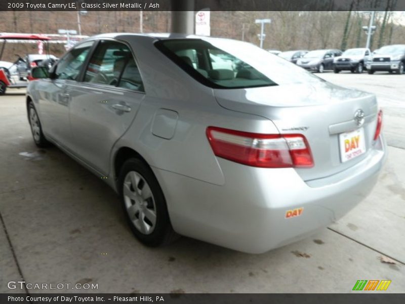 Classic Silver Metallic / Ash 2009 Toyota Camry LE