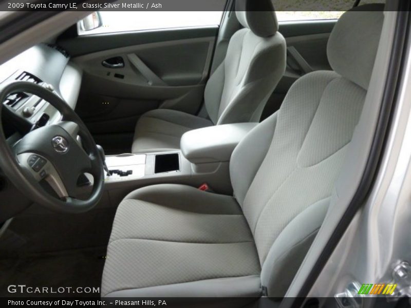 Classic Silver Metallic / Ash 2009 Toyota Camry LE